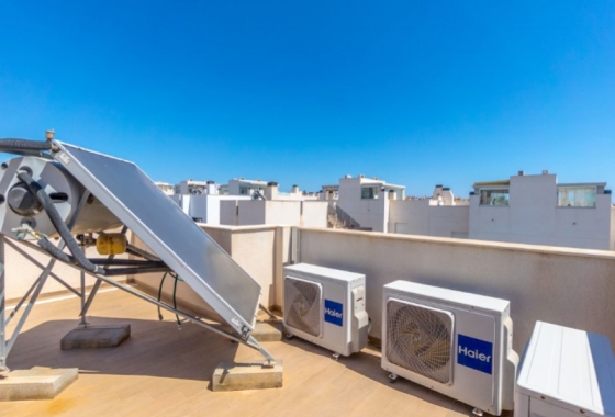 Resale - Villa - Torrevieja - Costa Blanca