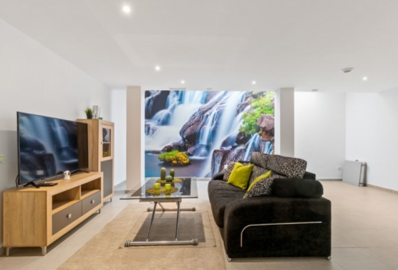 Resale - Villa - Torrevieja - Costa Blanca