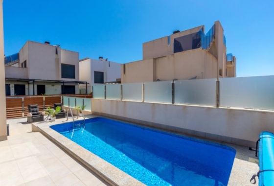 Resale - Villa - Torrevieja - Costa Blanca