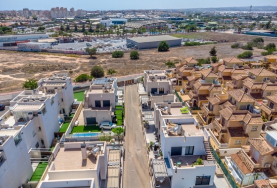 Resale - Villa - Torrevieja - Costa Blanca