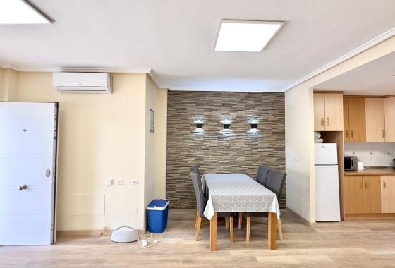 Resale - Bungalow - Torrevieja - Torreblanca