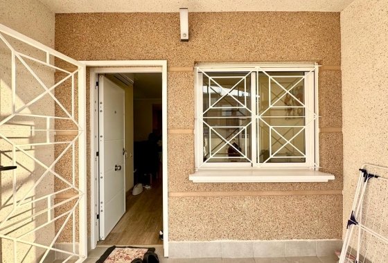 Resale - Bungalow - Torrevieja - Torreblanca