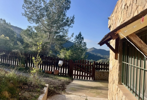 Resale - Finca - Gea Y Truyols - Sierra de Columbares Natural Park