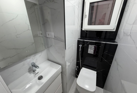 Resale - Apartment / flat - Torrevieja