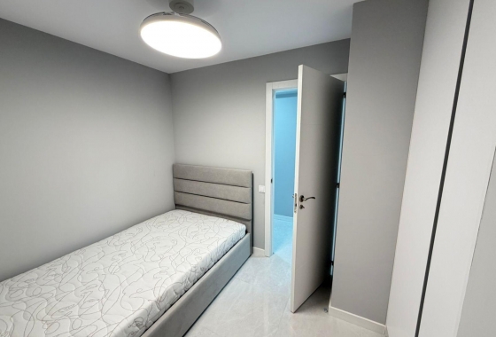 Resale - Apartment / flat - Torrevieja