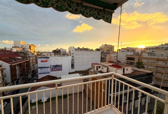 Resale - Apartment / flat - Torrevieja