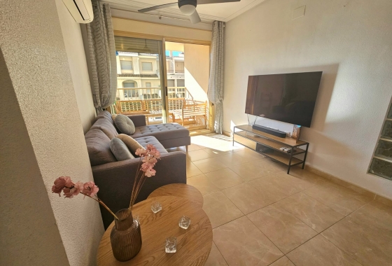 Resale - Apartment / flat - Guardamar del Segura - Playa