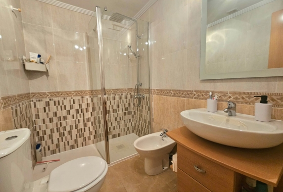 Resale - Apartment / flat - Guardamar del Segura - Playa