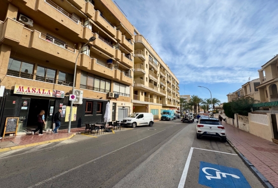 Resale - Apartment / flat - Guardamar del Segura - Playa