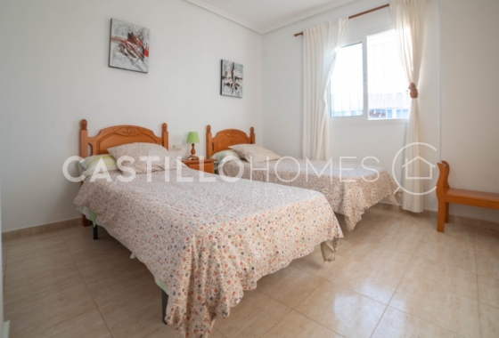 Resale - Townhouse - Orihuela Costa - La Zenia