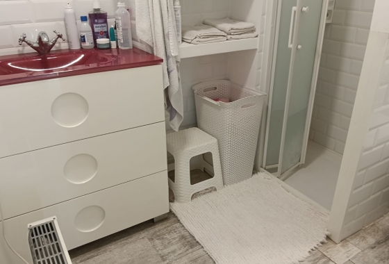 Resale - Apartment / flat - Los Montesinos - La Herrada