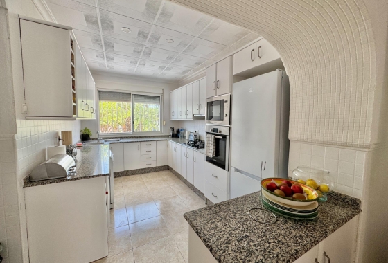 Resale - Villa - Dolores - Comunidad Valenciana