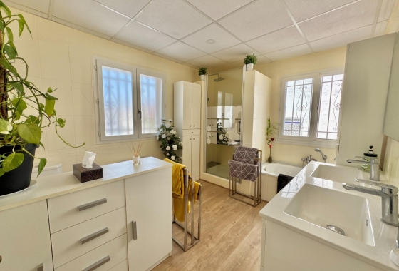 Resale - Villa - Dolores - Comunidad Valenciana