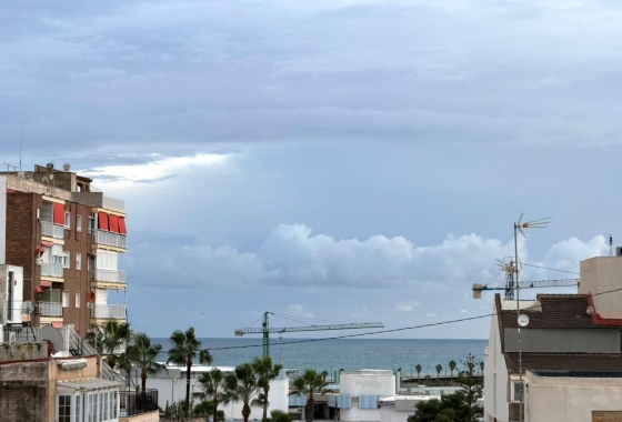Resale - Apartment / flat - Torrevieja - Playa del Cura