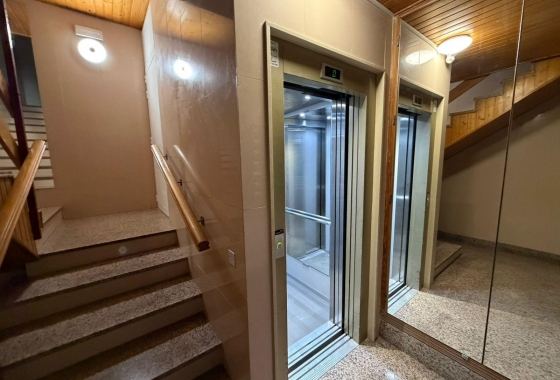 Resale - Apartment / flat - Torrevieja - Playa del Cura