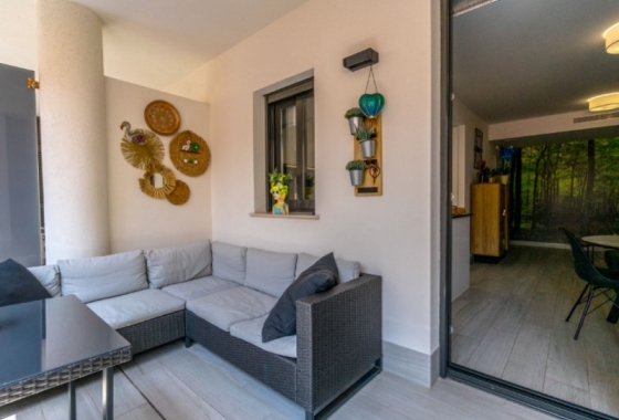 Resale - Apartment / flat - Torrevieja - Costa Blanca