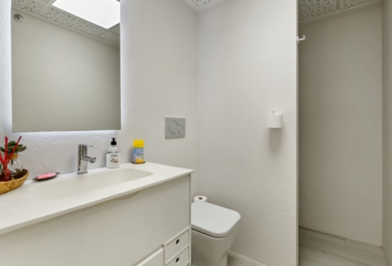 Resale - Apartment / flat - Torrevieja - Costa Blanca