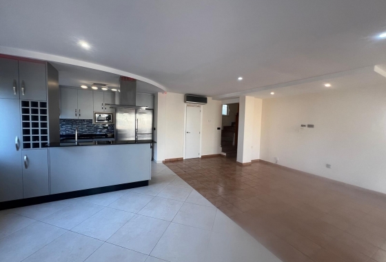 Resale - Villa - Orihuela Costa - Villamartín-las Filipinas