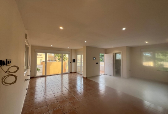 Resale - Villa - Orihuela Costa - Villamartín-las Filipinas