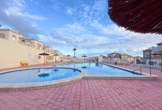 Resale - Bungalow - Torrevieja - Torreblanca