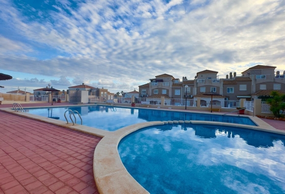 Resale - Bungalow - Torrevieja - Torreblanca