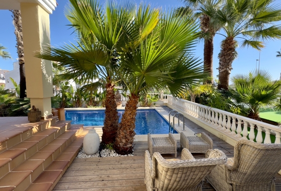 Resale - Villa - Orihuela Costa - Costa Blanca