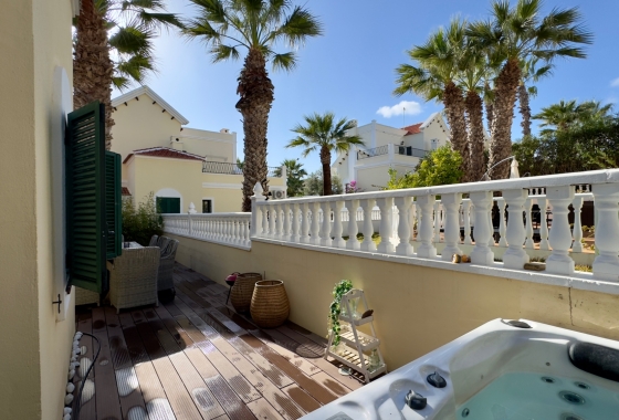 Resale - Villa - Orihuela Costa - Costa Blanca