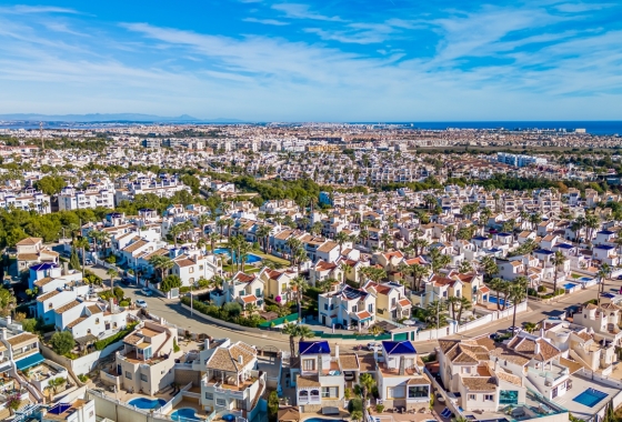 Resale - Villa - Orihuela Costa - Costa Blanca