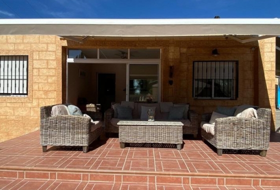 Resale - Villa - Albatera - Campo De Albatera