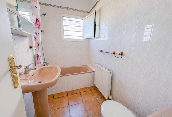 Resale - Villa - Torrevieja - Costa Blanca