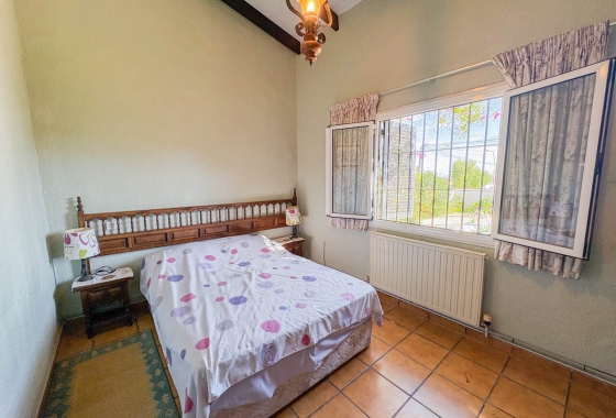 Resale - Villa - Torrevieja - Costa Blanca