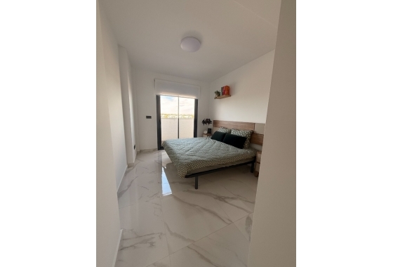 Resale - Apartment / flat - Guardamar del Segura - Costa Blanca