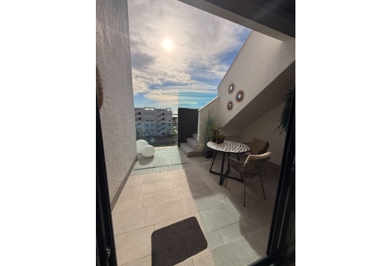 Resale - Apartment / flat - Guardamar del Segura - Costa Blanca