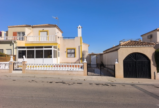 Resale - Bungalow - Orihuela Costa - Costa Blanca