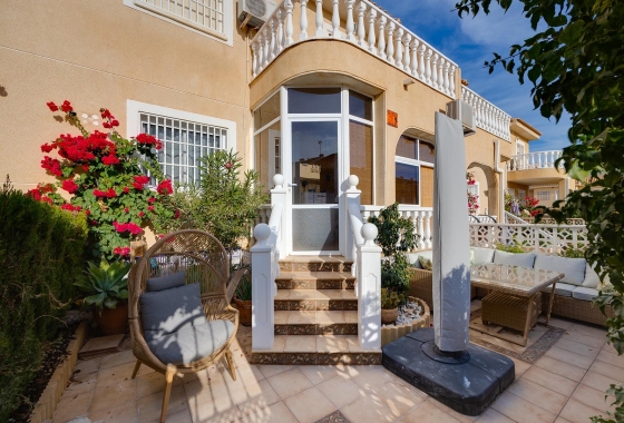 Resale - Villa - Torrevieja - Costa Blanca
