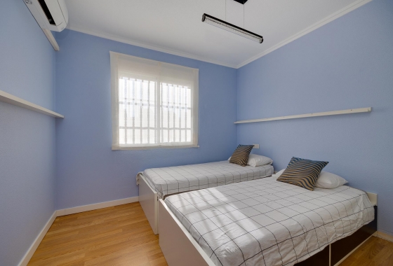 Resale - Villa - Torrevieja - Costa Blanca