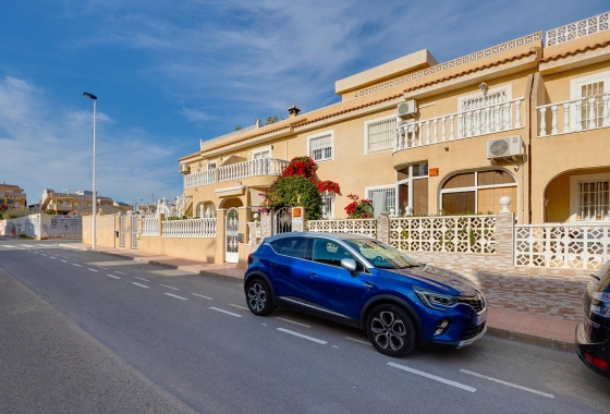 Resale - Villa - Torrevieja - Costa Blanca