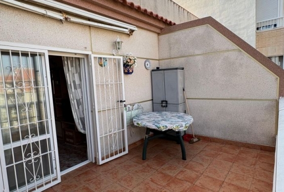 Resale - Apartment / flat - Torrevieja - Costa Blanca