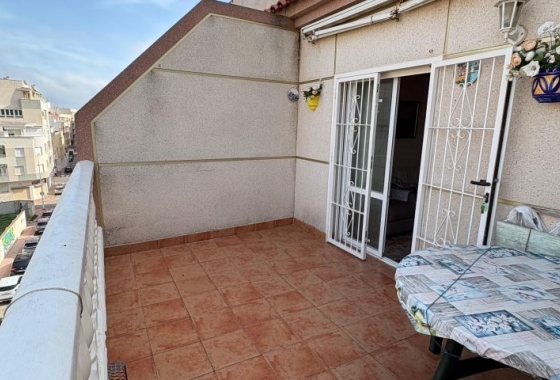 Resale - Apartment / flat - Torrevieja - Costa Blanca