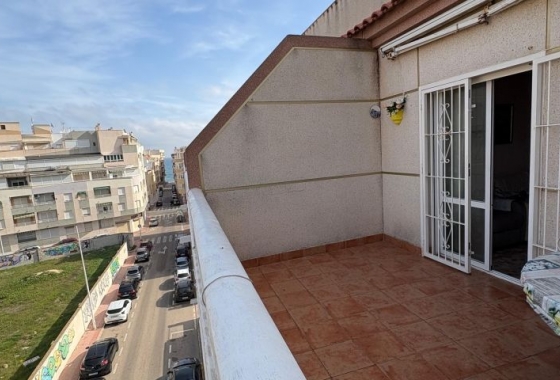 Resale - Apartment / flat - Torrevieja - Costa Blanca