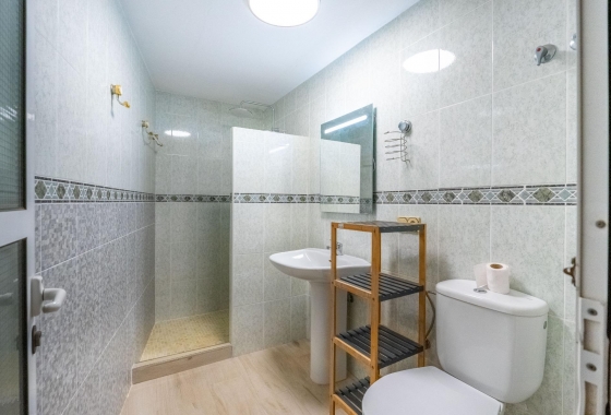 Resale - Villa - Torrevieja - El Chaparral