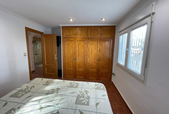 Resale - Villa - Crevillente - Inland