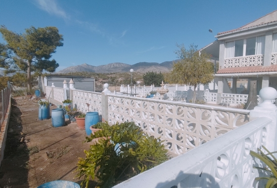 Resale - Villa - Crevillente - Inland