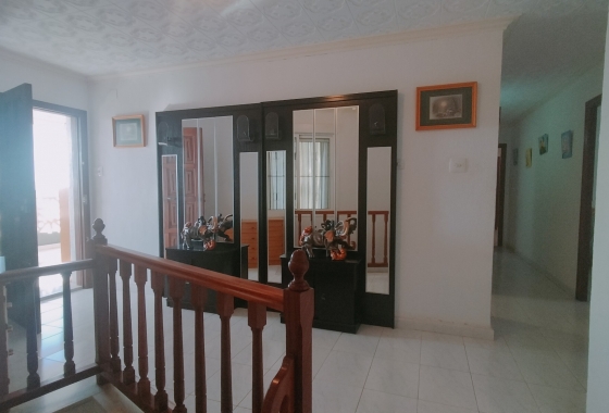 Resale - Villa - Crevillente - Inland