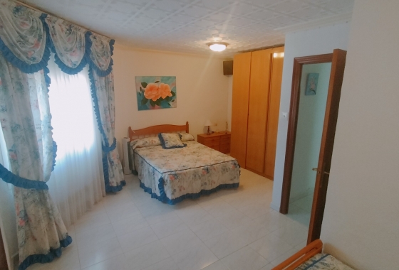Resale - Villa - Crevillente - Inland