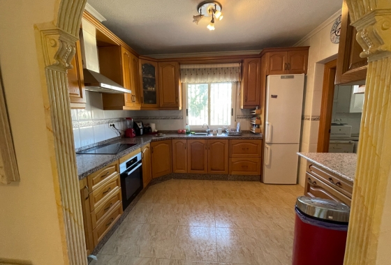 Resale - Villa - Catral - Costa Blanca