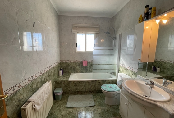 Resale - Villa - Catral - Costa Blanca