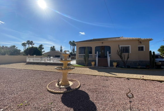 Resale - Villa - Catral - Costa Blanca