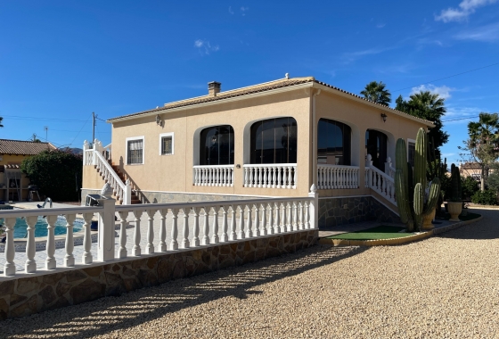 Resale - Villa - Catral - Costa Blanca