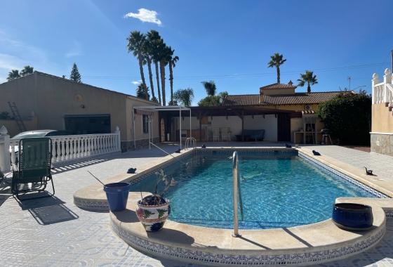 Resale - Villa - Catral - Costa Blanca